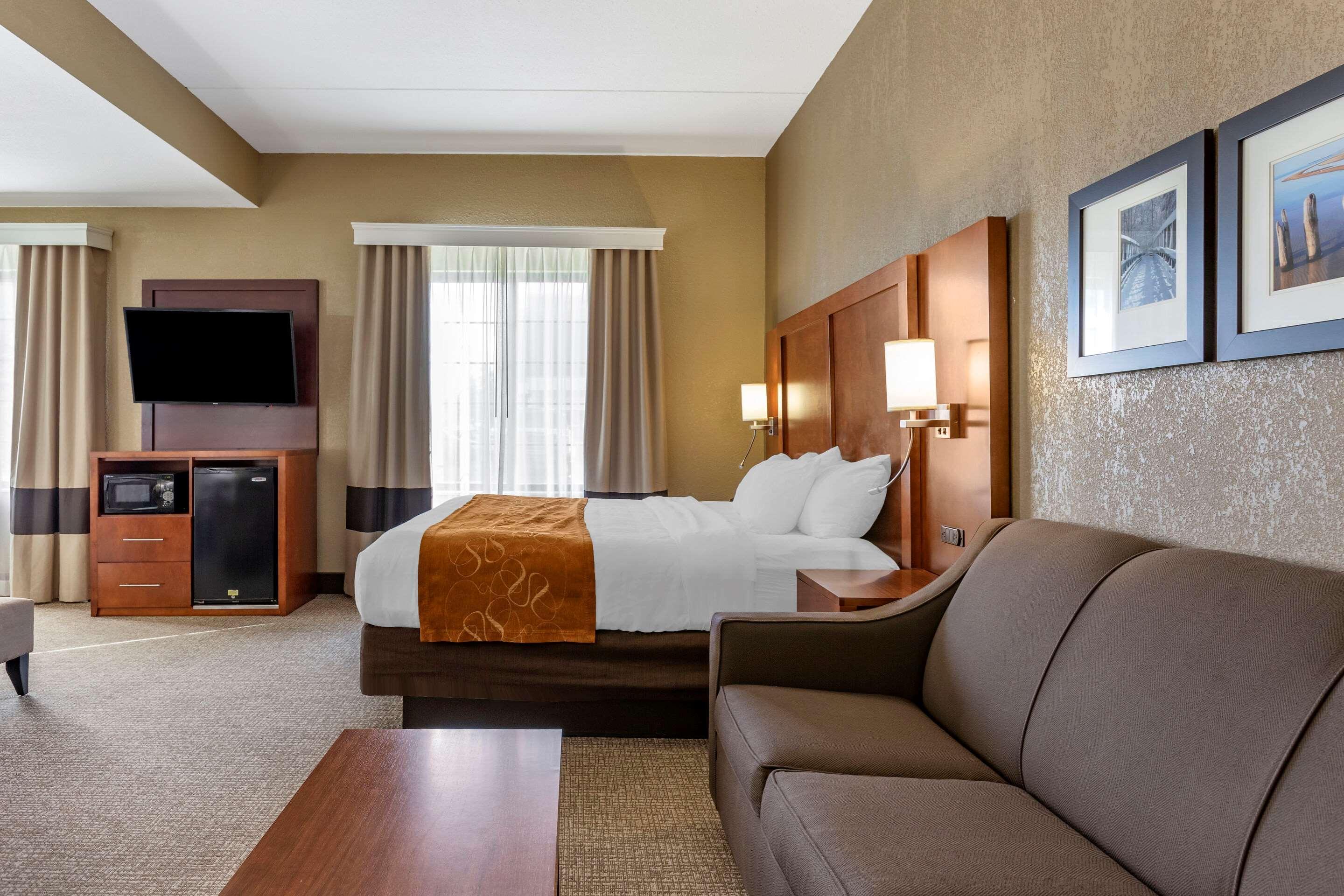 Comfort Suites Grand Rapids South Kentwood Exteriör bild