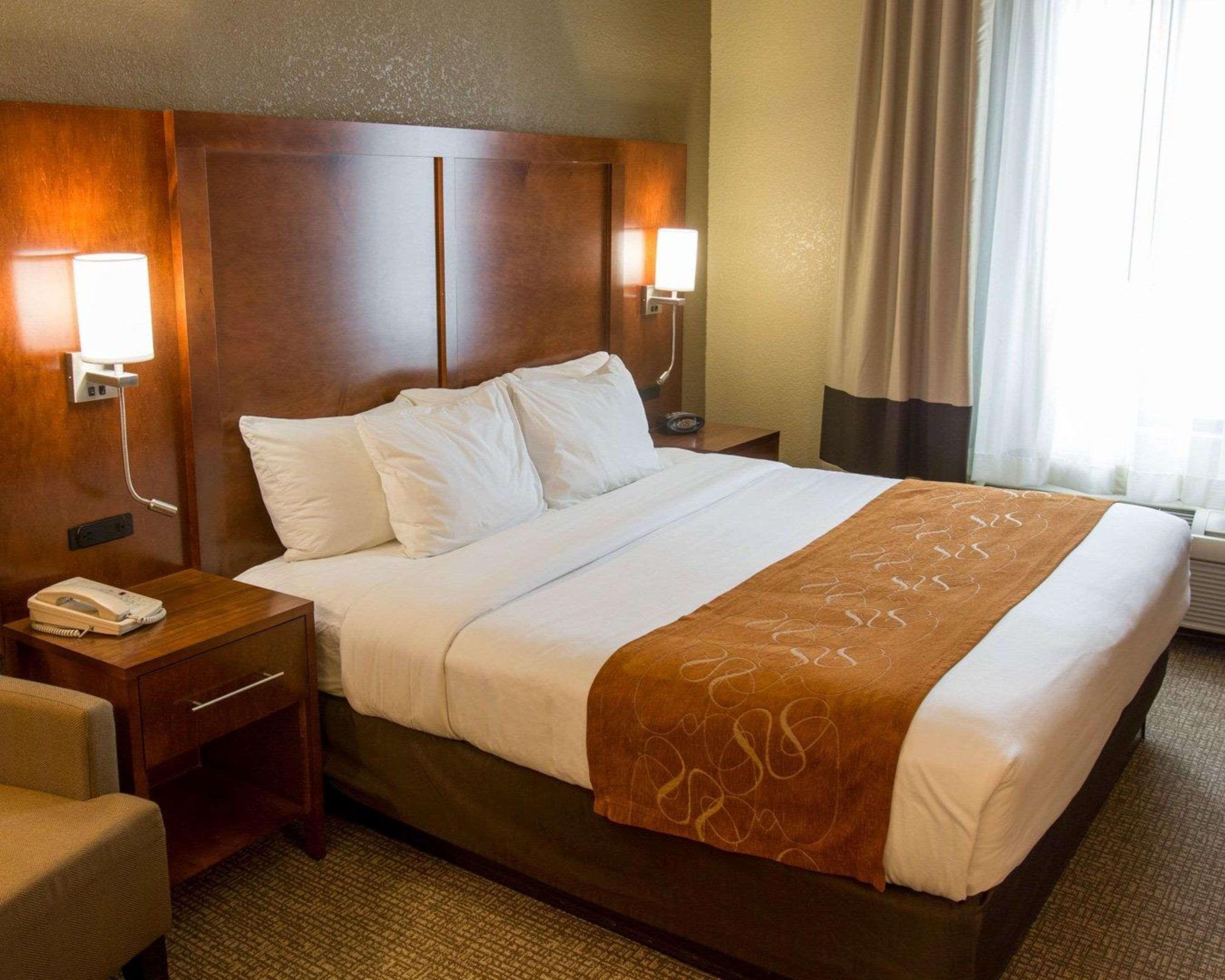 Comfort Suites Grand Rapids South Kentwood Exteriör bild