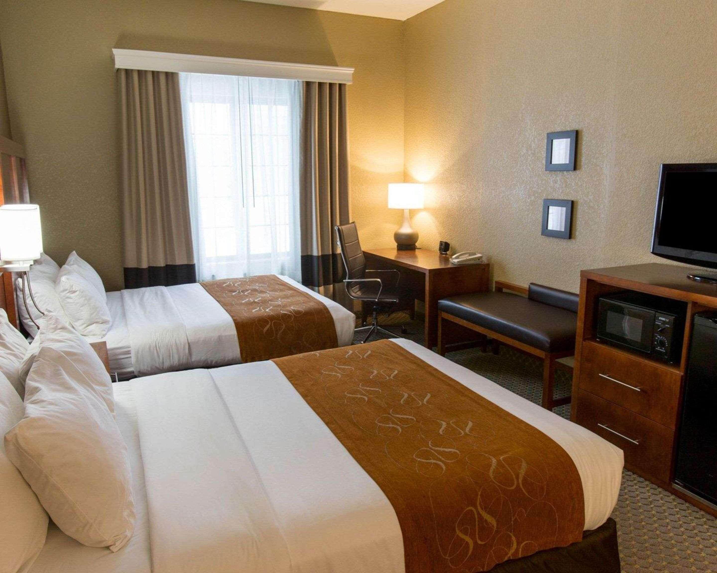 Comfort Suites Grand Rapids South Kentwood Exteriör bild