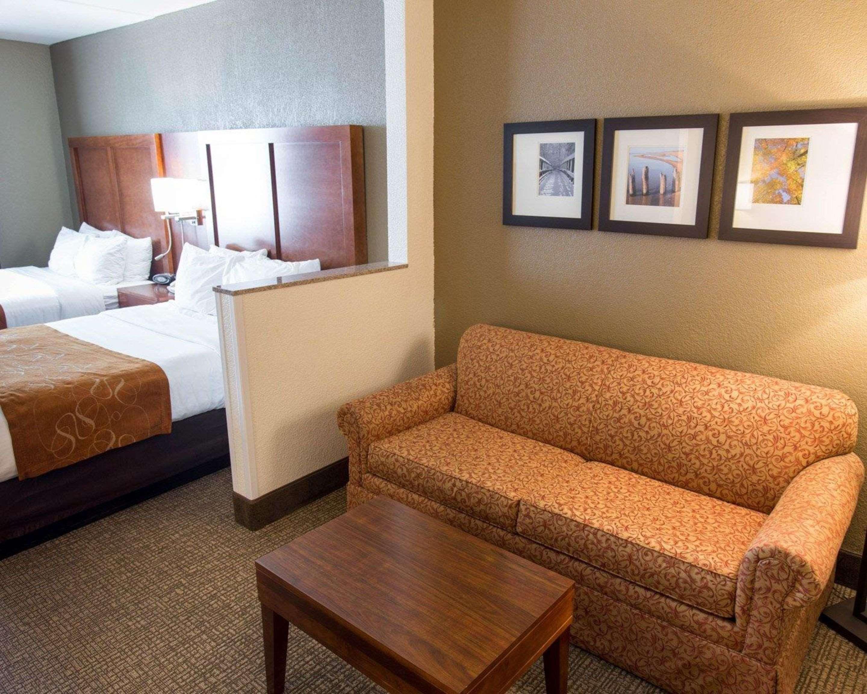Comfort Suites Grand Rapids South Kentwood Exteriör bild