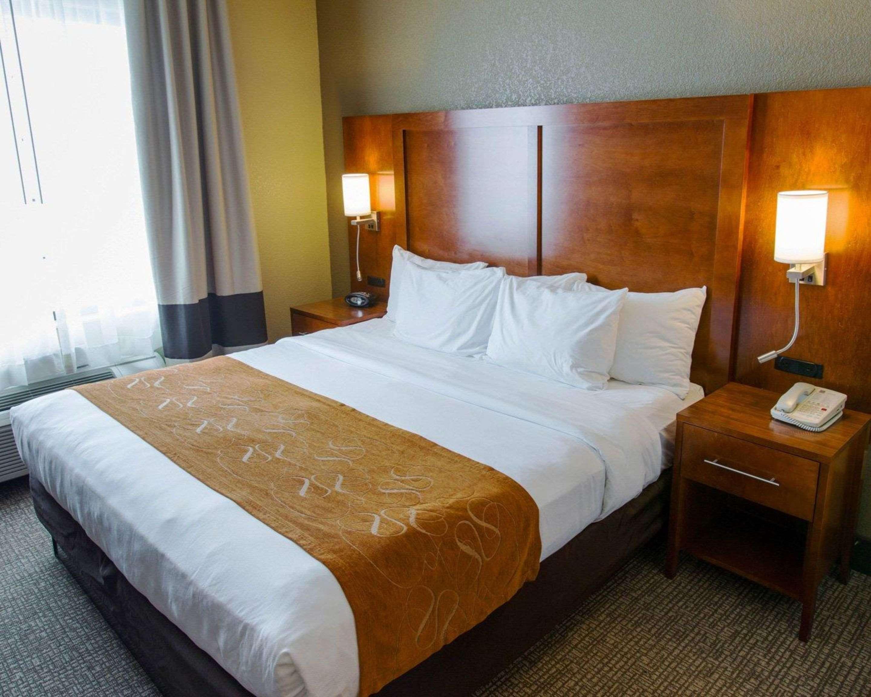 Comfort Suites Grand Rapids South Kentwood Exteriör bild