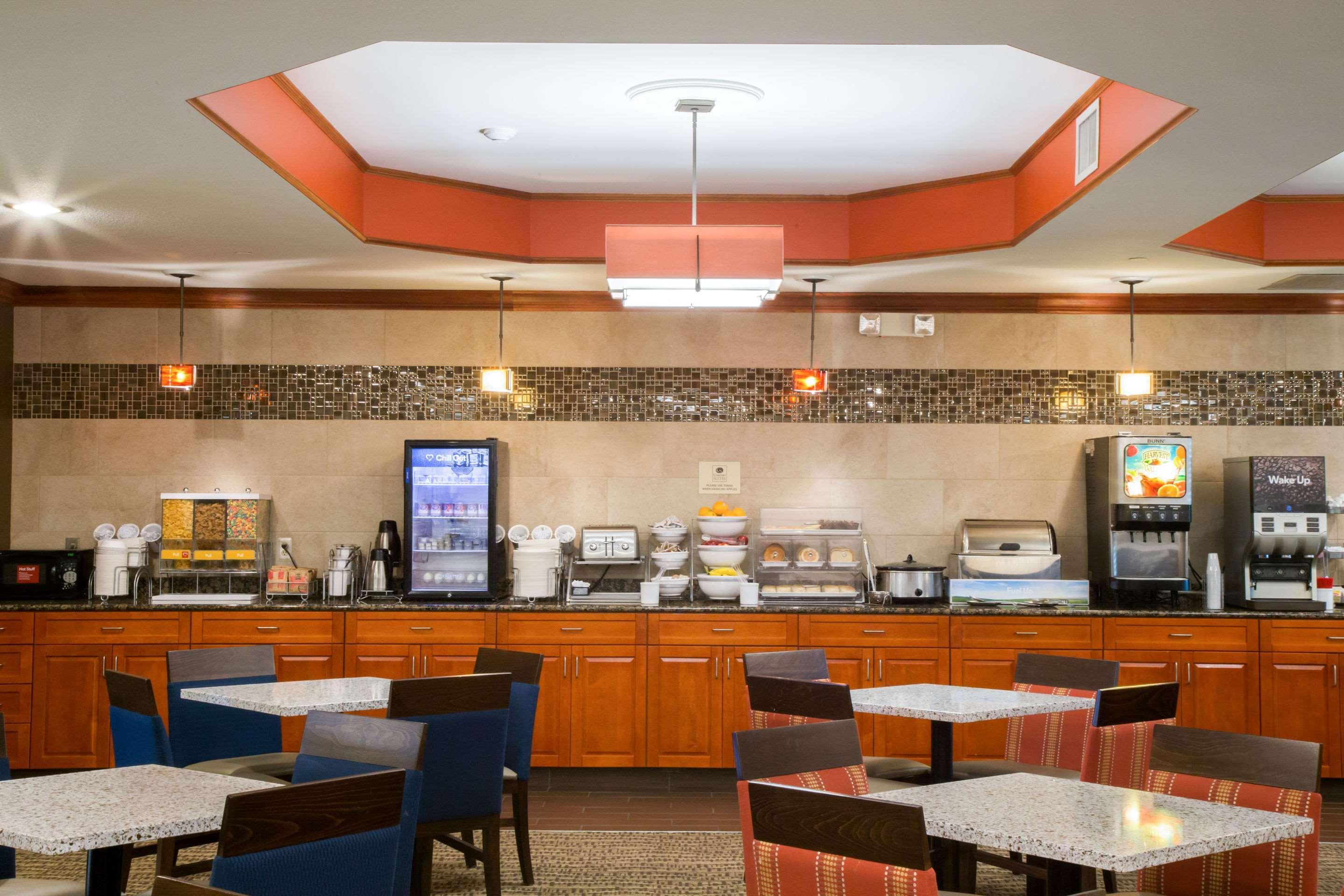 Comfort Suites Grand Rapids South Kentwood Exteriör bild